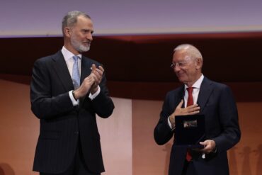 Entrega Premio Reino de España a la Trayectoria Empresarial Isak Andic