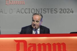 Demetrio Carceller, presidente de Damm, durante la junta de accionistas.