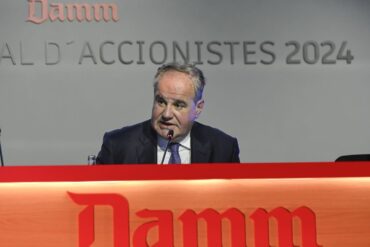 Demetrio Carceller, presidente de Damm, durante la junta de accionistas.