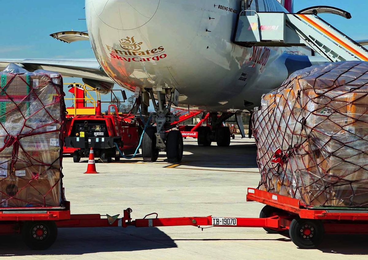 Emirates cargo