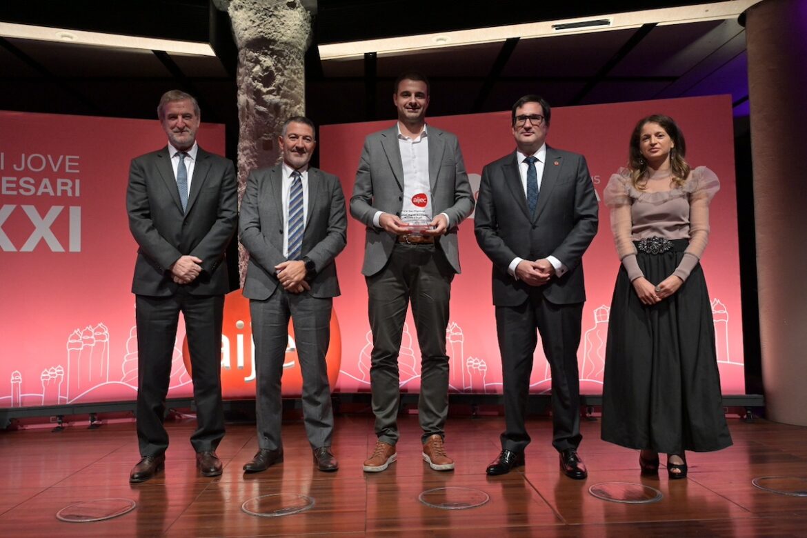 José Miguel Bermúdez, Jove Empresari de l'Any de l'Aijec.